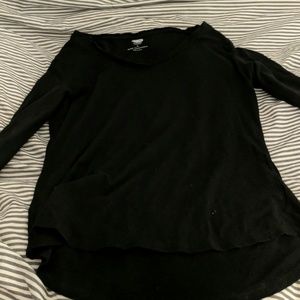 Basic Black V-Neck Long sleeve